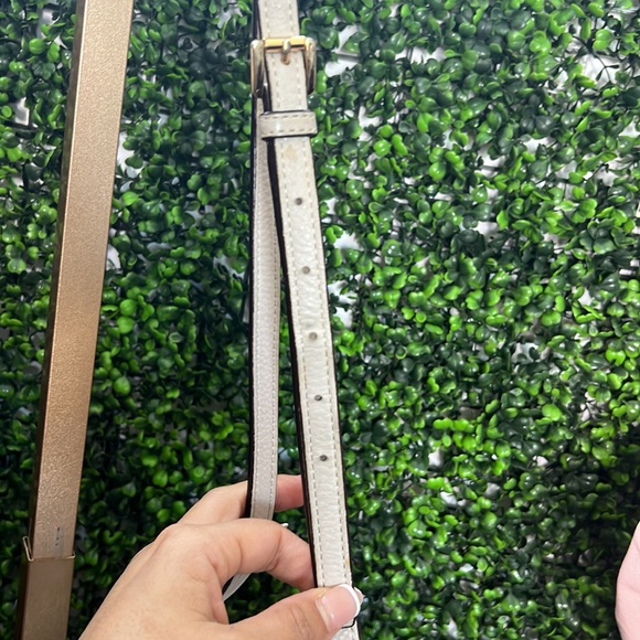 AUTHENTIC Michael Kors Fulton Leather Crossbody Bag in Vanilla - Picture 13 of 13